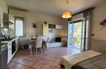 Nella Quiete di Boissano, con Vista e Posto Auto privato - Foto 11