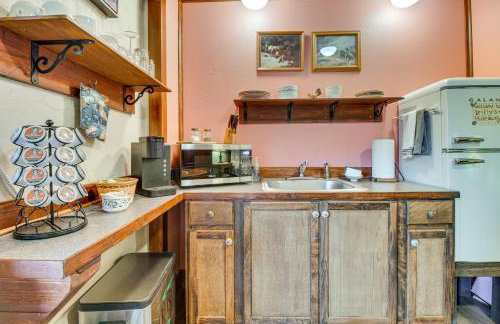 Walk to White River Cozy Studio, Driftys Hideaway - Foto 12