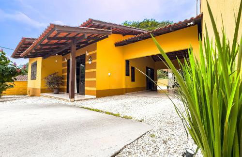 Casa espaçosa com churrasqueira - Foto 47