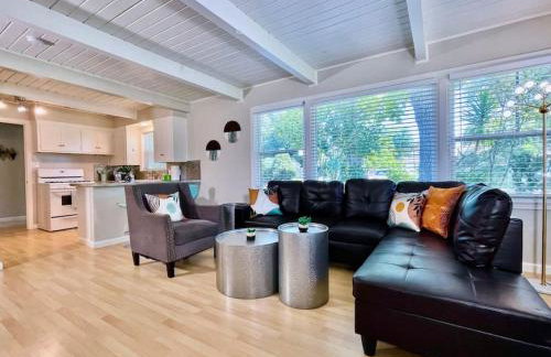 Uniquely styled home minutes to Downtown Sac! - Foto 6