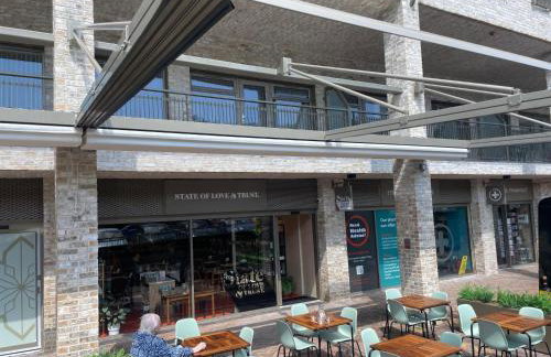 Central Cardiff Retreat 2Bed Apartment with Balcony and Parking - Foto 9