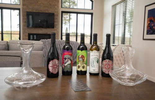 Steel City Cellars - Photo 7