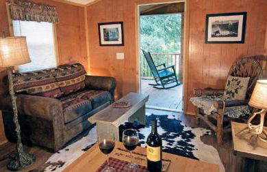 Secluded Cabin Perfect for a Romantic Getaway in Austin County, Texas - Foto 8