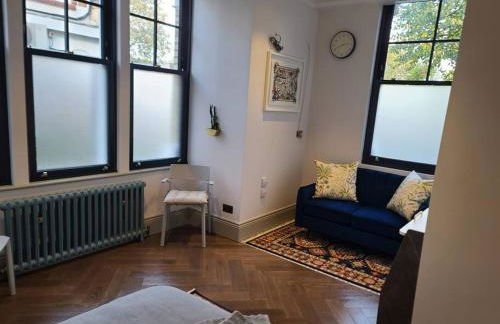 New Boutique Ground Floor Apartment - Photo 31