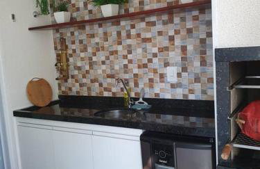 Apto novo, completo e super bem localizado - Foto 3