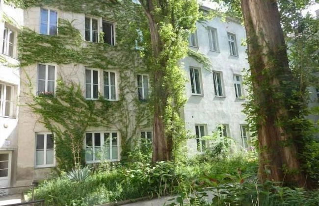 GoVienna Small Modern Apartment - Foto 21