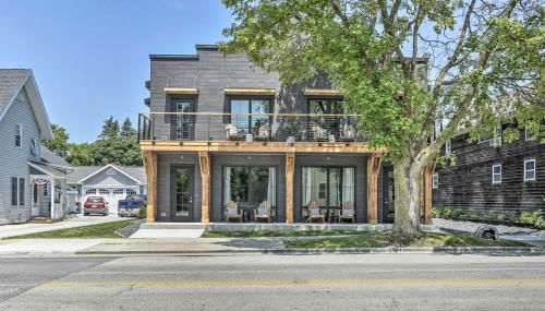 Elkhart Lake Townhome - 20 Mi to Sheboygan! - Foto 2