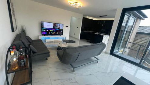 Luxurious & Elegant 6-Bed House - Foto 3