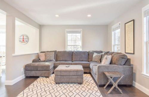 Newly Renovated Modern Pond Access - Foto 10