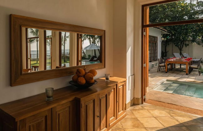 Family Beach Villa Located On An Incredible Beach - Photo 18