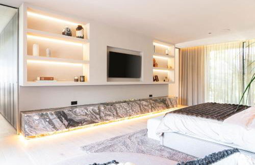 Luxury 5-Bed Beach Villa in Cala Vinyes - Foto 26