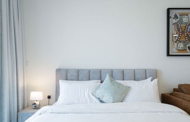 Viridis Residence Cozy Studio Living - Photo 5