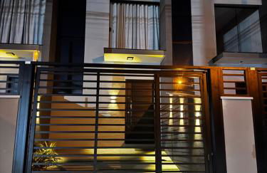 Casa Moderna Família Rodrigues - Foto 1