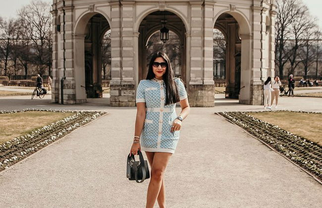 Private Professional Photoshoot in Tybee Island - Photo 9