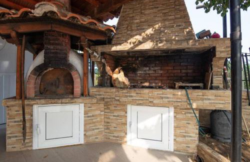 Διαμέρισμα με αυλή στη Μέλισσα - Foto 9