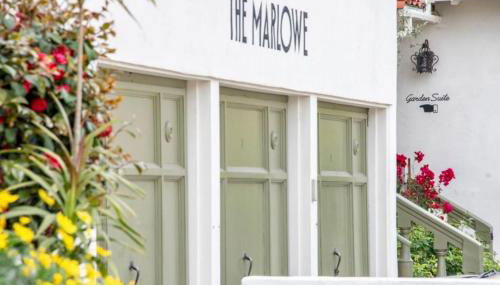 The Marlowe Garden Suite - Vintage Luxury at the Beach - Hotel Amenities - Photo 4, Garden view