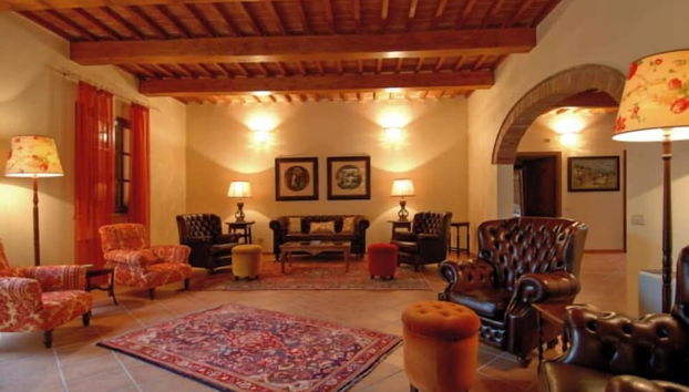 Coin salon dans le hall