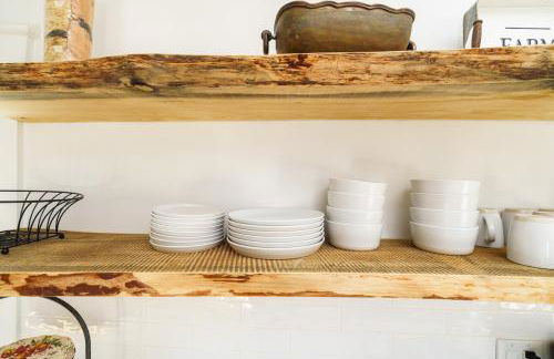 Very Cozy, 2 Bedroom Farmhouse Apartment 2nd FL - Foto 19