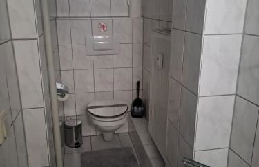 Geräumige 2-Z-Whg m Wohnküche für 4 P im 4 OG - Foto 2