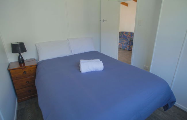 Oamaru Bay Tourist Park - Photo 7