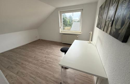 Helle und Charmante Dachgeschosswohnung in Top-Lage - Foto 2