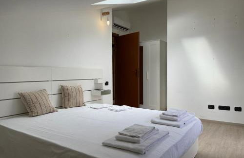 Kibilù - Brebbia Bilocale con Piscina Parcheggio vicinanze Lago Maggiore - Foto 8