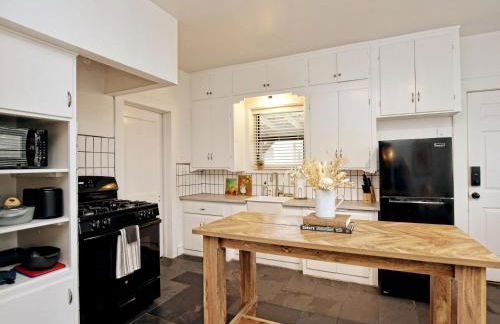 Newly Updated Cozy 1927 Uptown Tudor 4 min to Magnolia - Photo 58