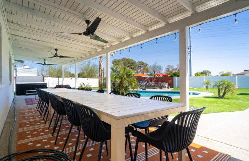 Sleeps 18 Private Pool & Hot Tub Playground - Photo 45