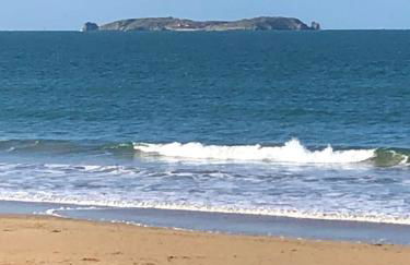Le Cézembre, au pied de la plage - Foto 25