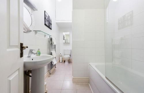 Garden flat near Ealing Broadway - Foto 16