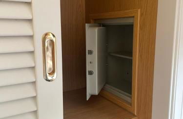 Hacienda Elviria 2 Bedroom Spacious Apartment - Photo 8