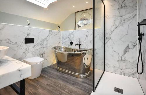 Goferydd, South Stack, Anglesey, 4 bed luxury home, hot tub, dog friendly - Foto 46