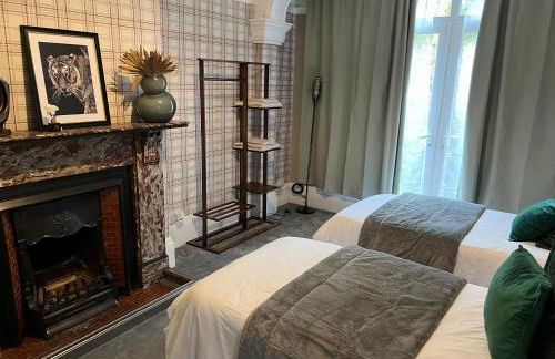 Spacious 7-Bedroom Victorian House - Foto 28