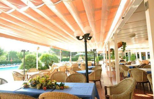 Apartamentos Maribel - Foto 32