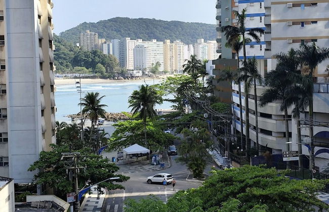 Pé na areia do Guarujá - Praia do Tombo (5-E) - Foto 48