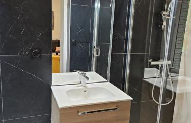 Studio Luxine - 2 personnes - Vue sur le Canal du Midi - Photo 7