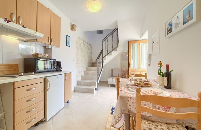 Chic and Charming Krk Downtown Apartments - Photo 15