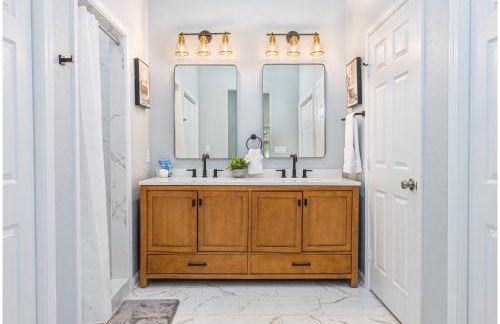 Comfort and Style 4br/3ba Near Riverwalk and Dtown - Foto 56