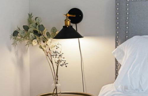 Cottage with 3 King Beds, 3 min to Marina, Fire Pit - Foto 57