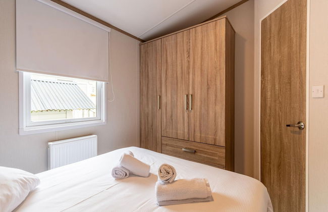 Chalet in De Haan Near Sandy Beaches - Photo 4