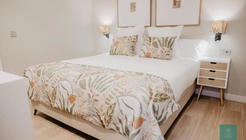 PATIO DE LA MURALLA APARTAMENTOS - Foto 1, wardrobe