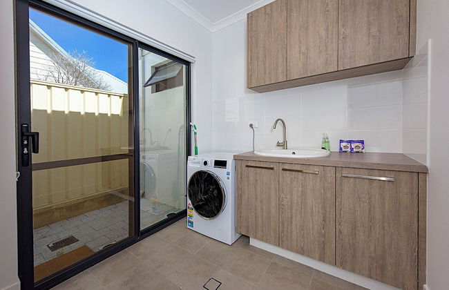 5 O Clock Somewhere - Foto 20