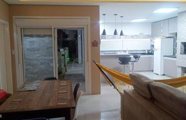 Casa TOP no cassino, piscina grande 5 min da praia e churrasqueira coberta - Foto 7