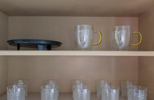 Cozy Home, 19 min to NYC, 3 Car Driveway - Foto 19