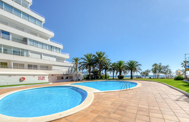 Roses Holiday Center - Foto 18