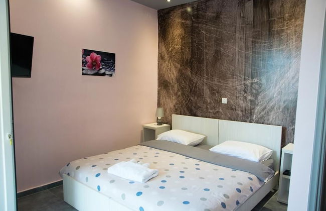 Sunset Apartments near Athens Airport - Photo 11