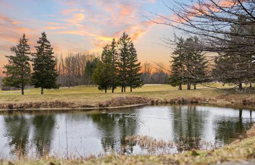 Lakeview Golf Retreat 1BDR Condo at Resort 5057 - Photo 106