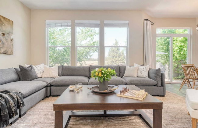 Ponderosa Pines by Avantstay Gorgeous Deck, 10 Mins From Central Bend Family Friendly, - Foto 12