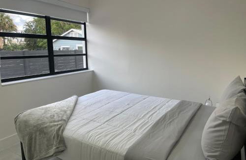 Transit-Friendly Flamingo Park Hideaway - Foto 64