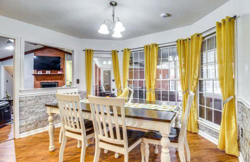 Pool and Gameroom Family Fun Retreat in Hinesville! - Foto 10